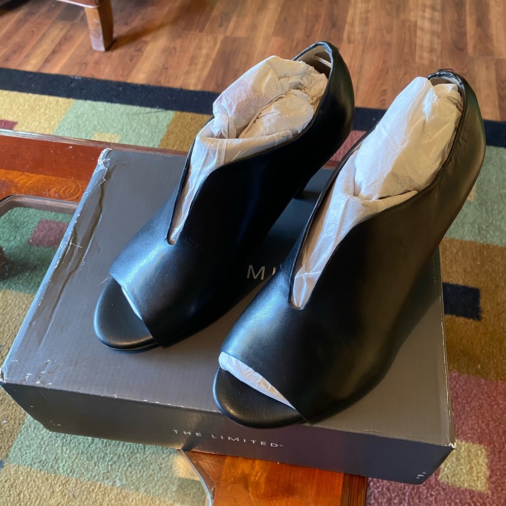 The Limited Black Open-Toe Leather Booties - Picture 2 of 9